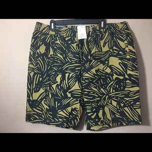 Brand New H&M Tan & Black Relaxed Fit Shorts XL